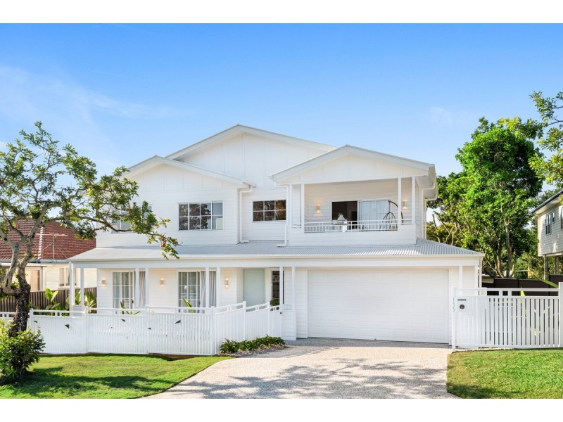 135 Lloyd Street, Alderley QLD 4051