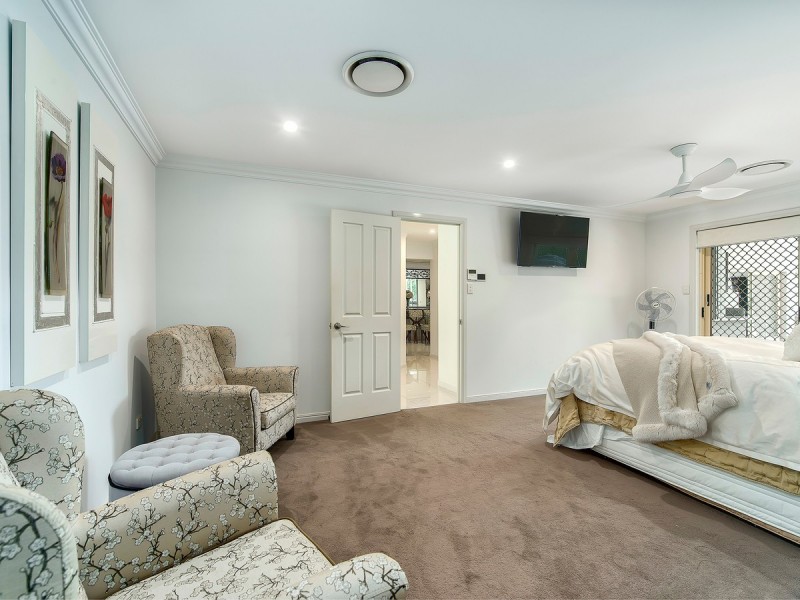 78 Rogers Parade West, Everton Park QLD 4053