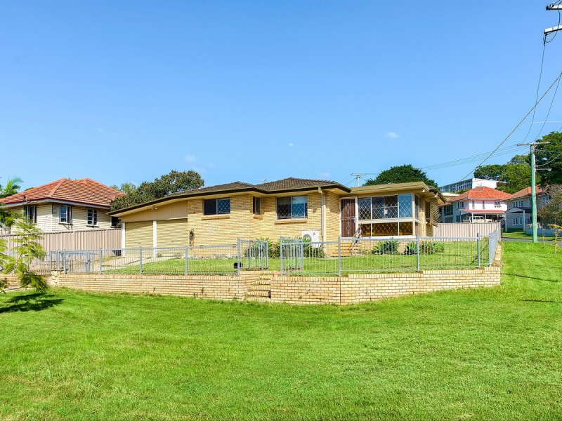 22 Canonbar Street, Stafford QLD 4053