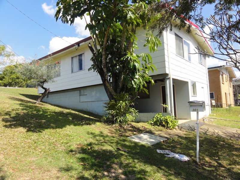 301 Kitchener Road, Stafford Heights QLD 4053