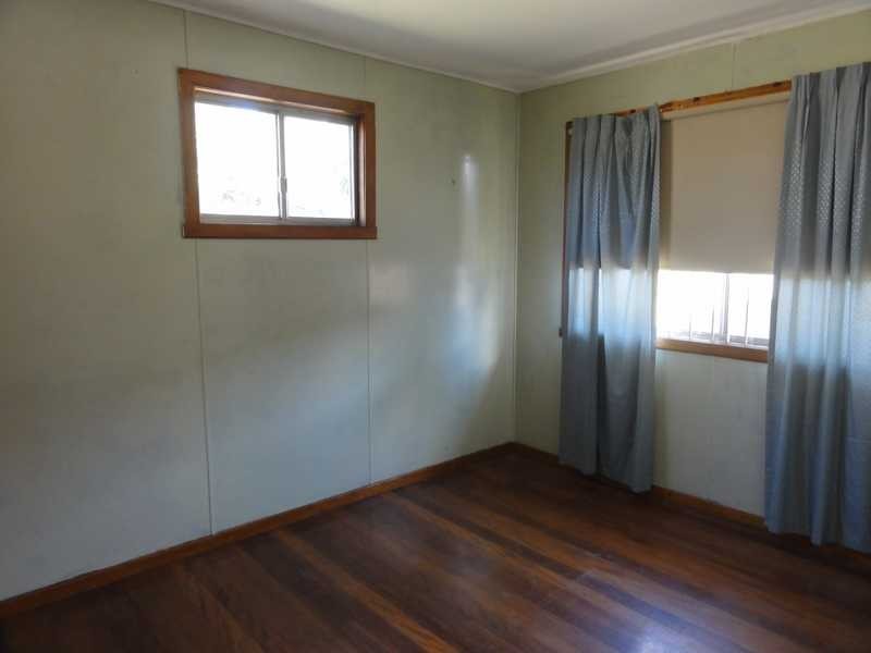 301 Kitchener Road, Stafford Heights QLD 4053