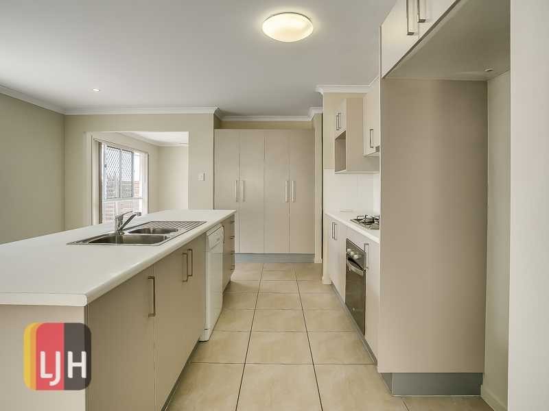 26 Caspian Parade, Warner QLD 4500