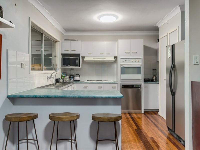 5 Redgrave Street, Stafford Heights QLD 4053