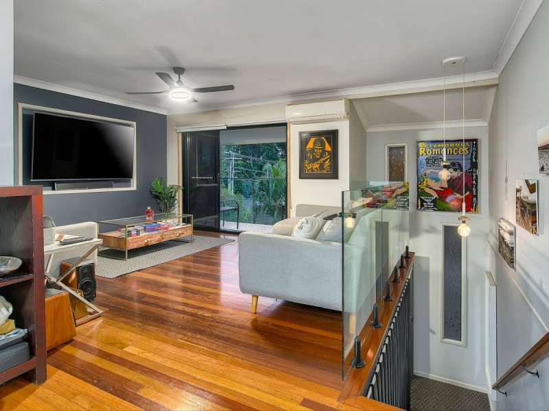 5 Redgrave Street, Stafford Heights QLD 4053