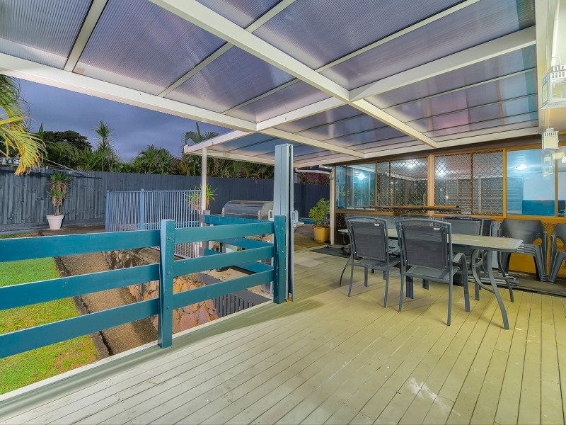 5 Redgrave Street, Stafford Heights QLD 4053