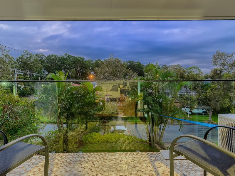 5 Redgrave Street, Stafford Heights QLD 4053