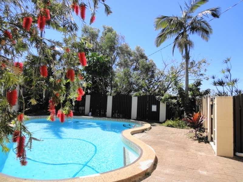 18 Tasman Street, Stafford Heights QLD 4053