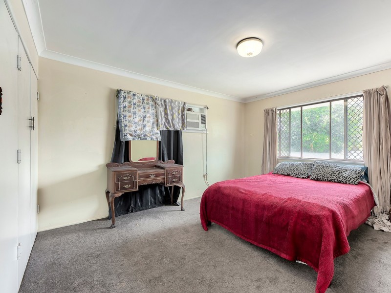 2 Viney Street, Chermside West QLD 4032
