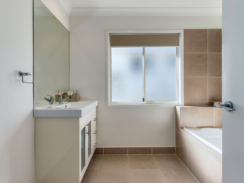 37A Buddina Street, Stafford QLD 4053