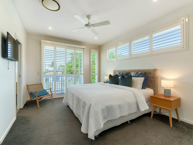 36 Seventh Avenue, Kedron QLD 4031