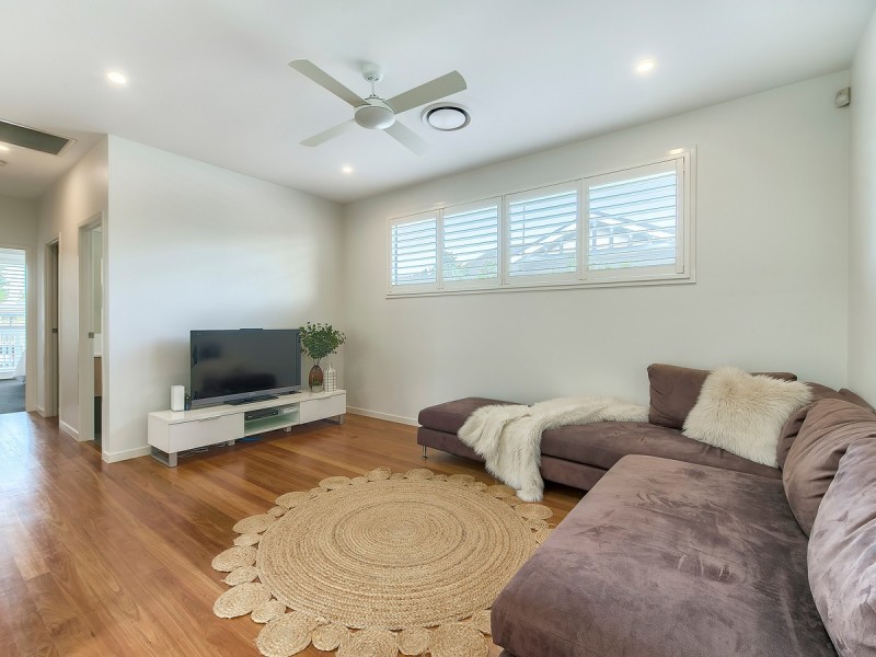 36 Seventh Avenue, Kedron QLD 4031