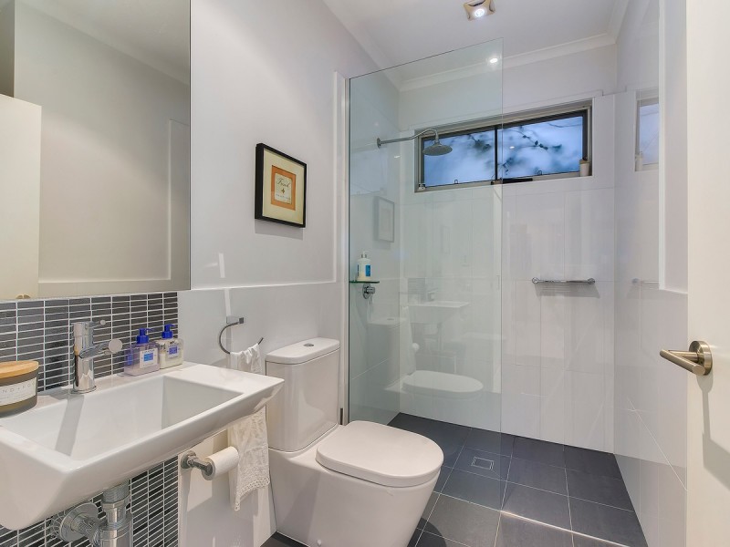 56 Power Street, Wavell Heights QLD 4012