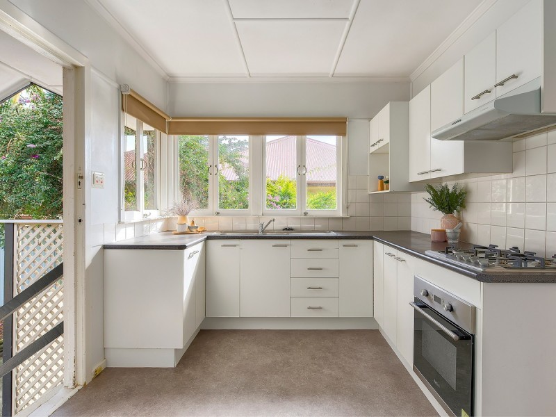 18 Sheena Street, Geebung QLD 4034