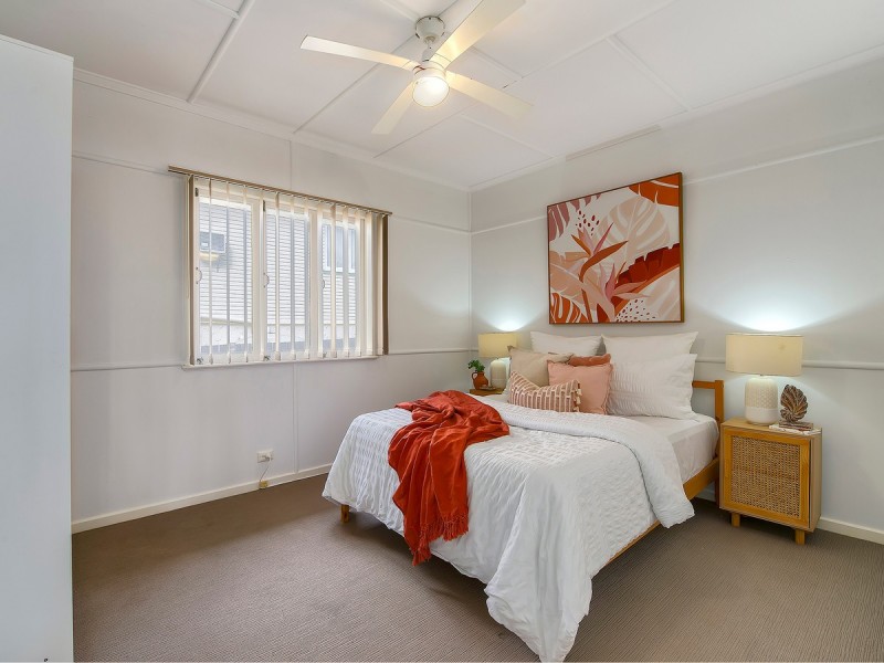 18 Sheena Street, Geebung QLD 4034