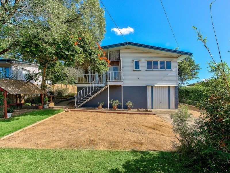 238 Appleby Road, Stafford Heights QLD 4053