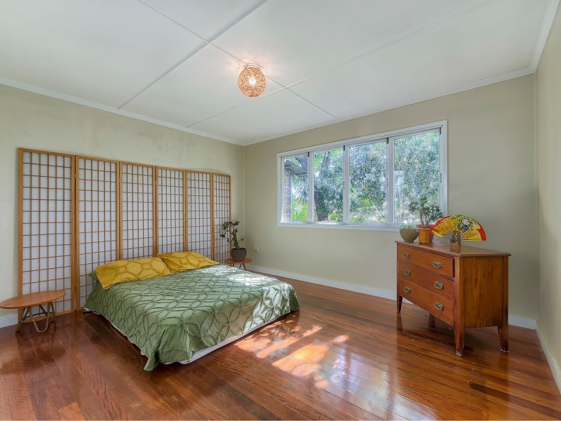238 Appleby Road, Stafford Heights QLD 4053