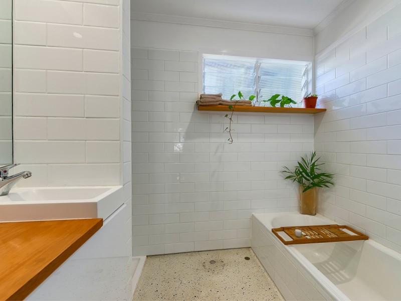 238 Appleby Road, Stafford Heights QLD 4053