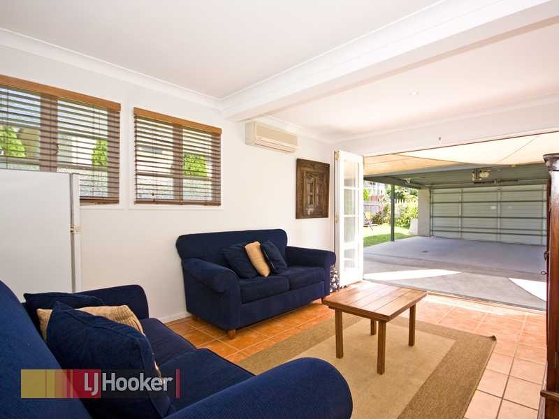 54 Ryena Street, Stafford QLD 4053