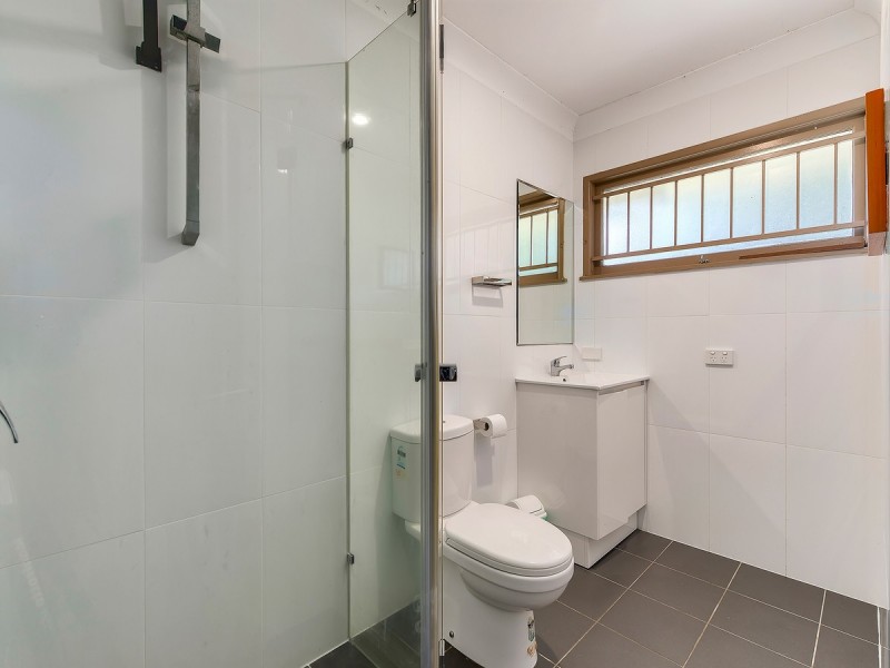 16 Euratha Street, Stafford Heights QLD 4053