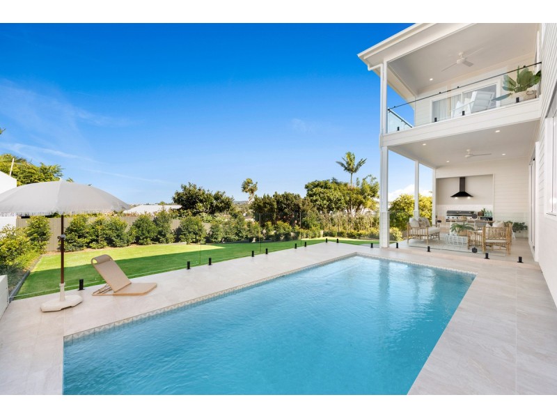 22 Winnam Street, Stafford QLD 4053