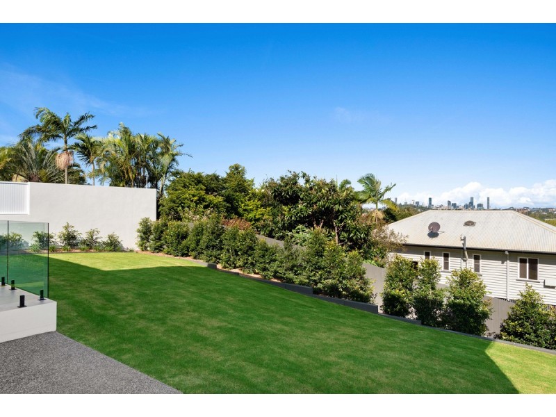 22 Winnam Street, Stafford QLD 4053