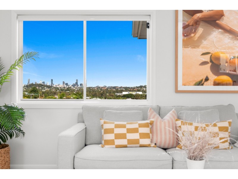 22 Winnam Street, Stafford QLD 4053