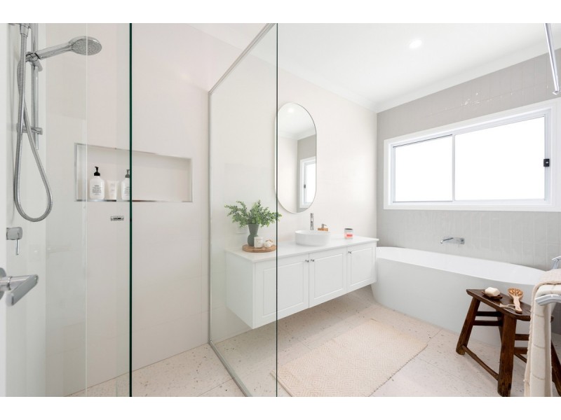 22 Winnam Street, Stafford QLD 4053