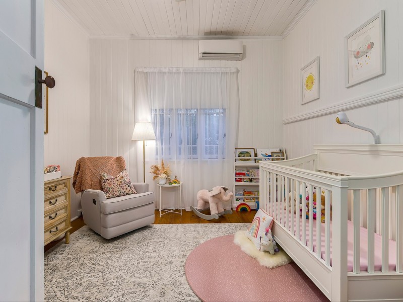 43 Seventh Avenue, Kedron QLD 4031