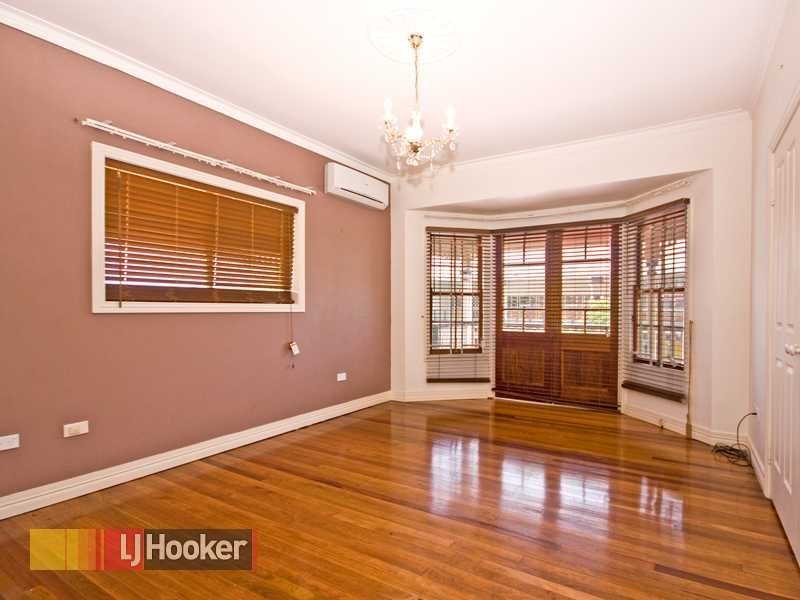 674 Robinson Road, Aspley QLD 4034