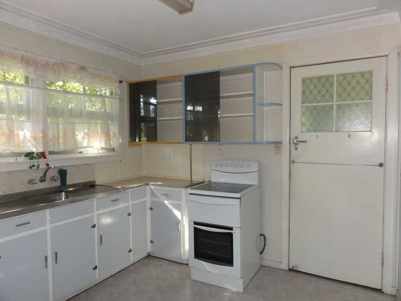 85 Wilgarning Street, Stafford Heights QLD 4053