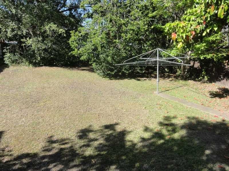 85 Wilgarning Street, Stafford Heights QLD 4053