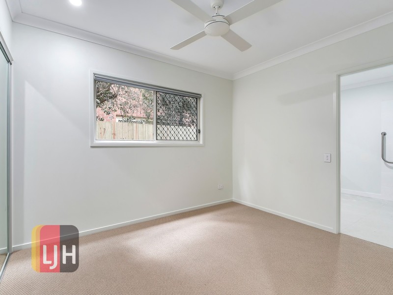 2/12 Brook Street, Everton Park QLD 4053