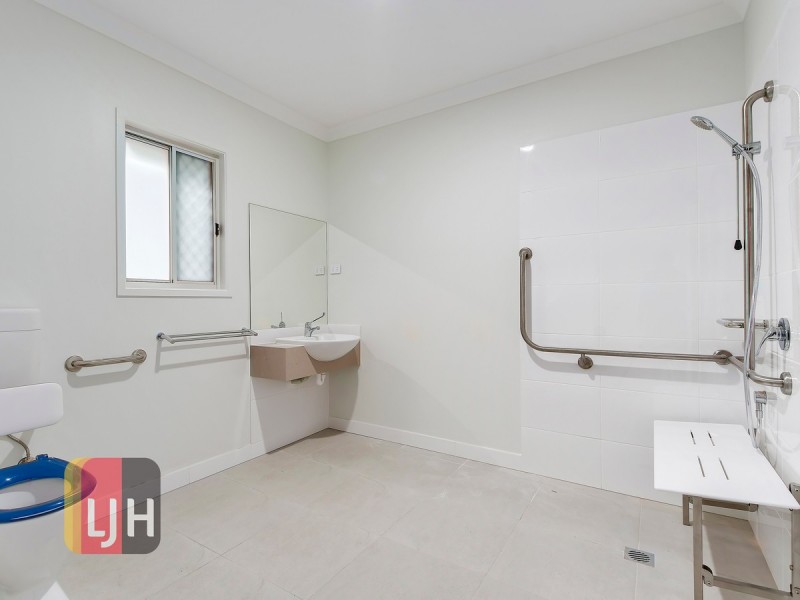 2/12 Brook Street, Everton Park QLD 4053