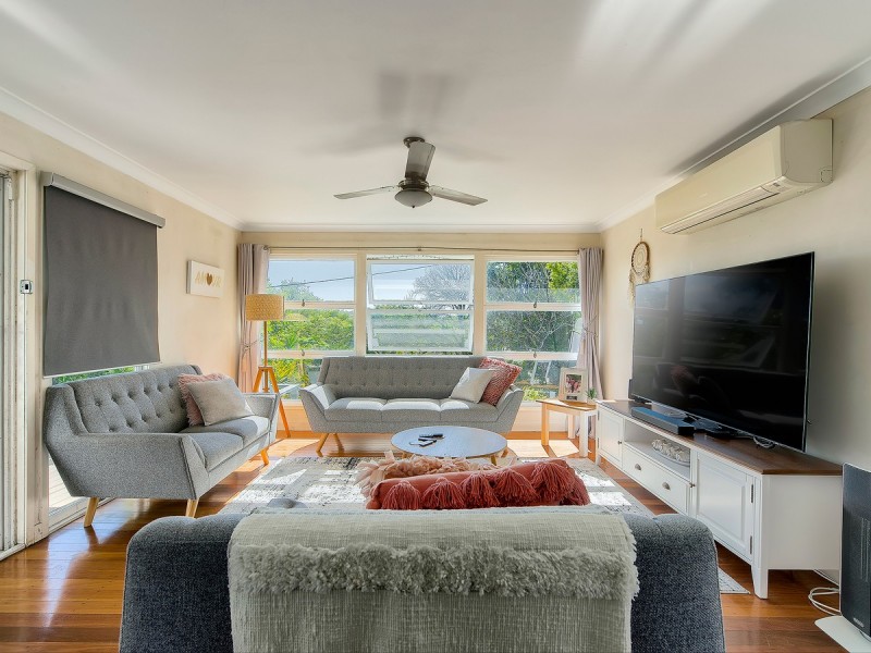 316 Kitchener Road, Stafford Heights QLD 4053