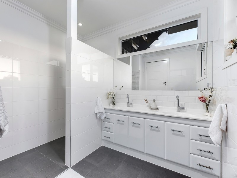 130 Pateena Street, Stafford QLD 4053