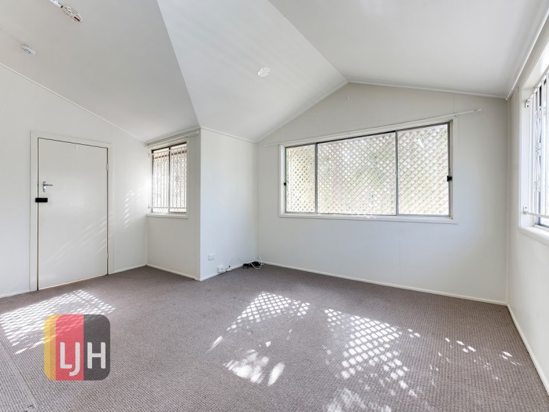 Unit 2/80 Broughton Road, Kedron QLD 4031