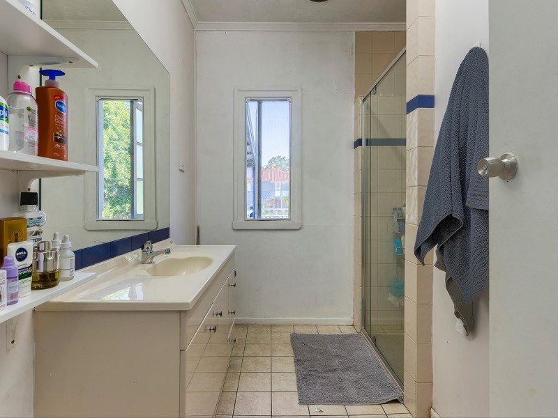 259 Webster Road, Stafford QLD 4053