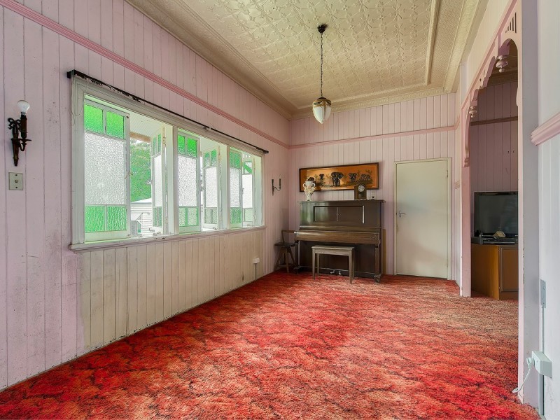 18 Graham Street, Windsor QLD 4030