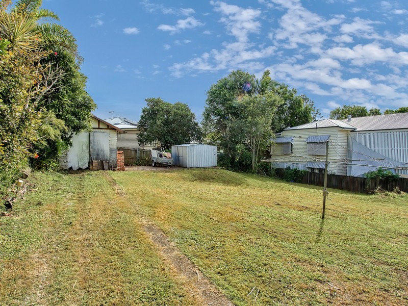 18 Graham Street, Windsor QLD 4030