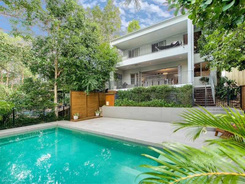 77 Chelford Street, Alderley QLD 4051