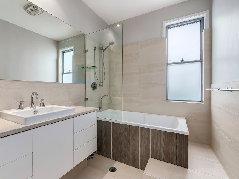 77 Chelford Street, Alderley QLD 4051