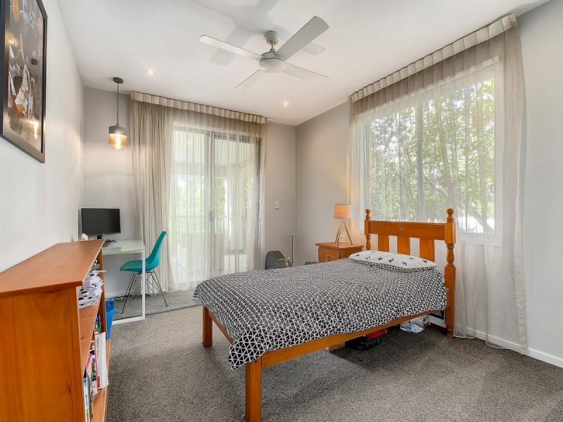 77 Chelford Street, Alderley QLD 4051