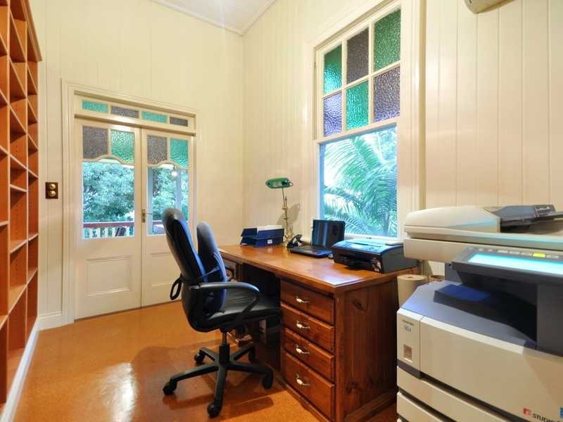 17 Burilda Street, Hendra QLD 4011