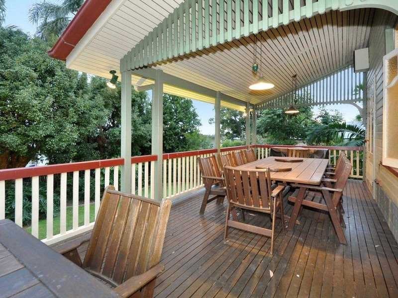 17 Burilda Street, Hendra QLD 4011