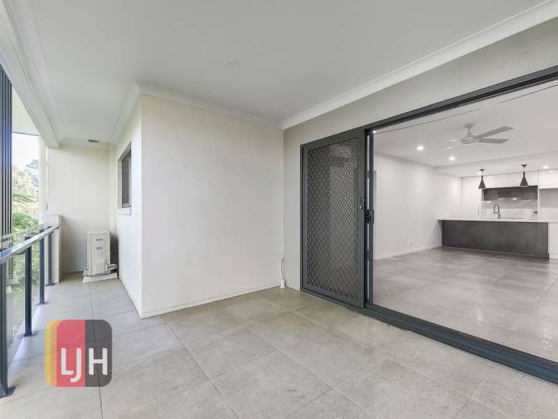 2/11 University Street, Mitchelton QLD 4053