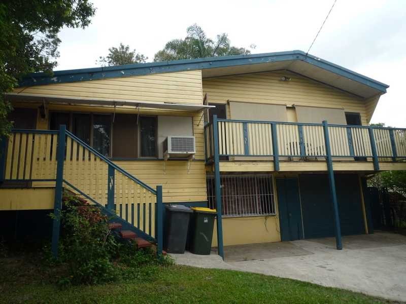 12 Rutherford Street, Stafford Heights QLD 4053