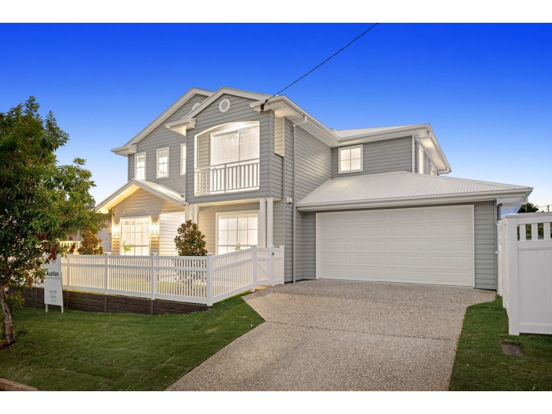 14 Bloxsom Street, Kedron QLD 4031