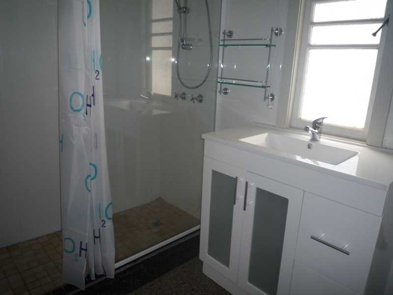 100 Pfingst Road, Wavell Heights QLD 4012