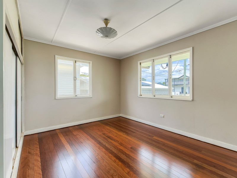 5 Beta Street, Stafford Heights QLD 4053