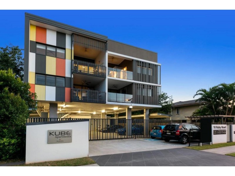 10/10 Ruby Road, Mitchelton QLD 4053